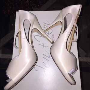 SALE~Jen + Kim for Coloriffics Women's Bridal 9.5 ALLURE  6*$12 items for $50